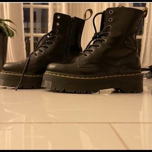Doc Martens Jadon Platform Boot